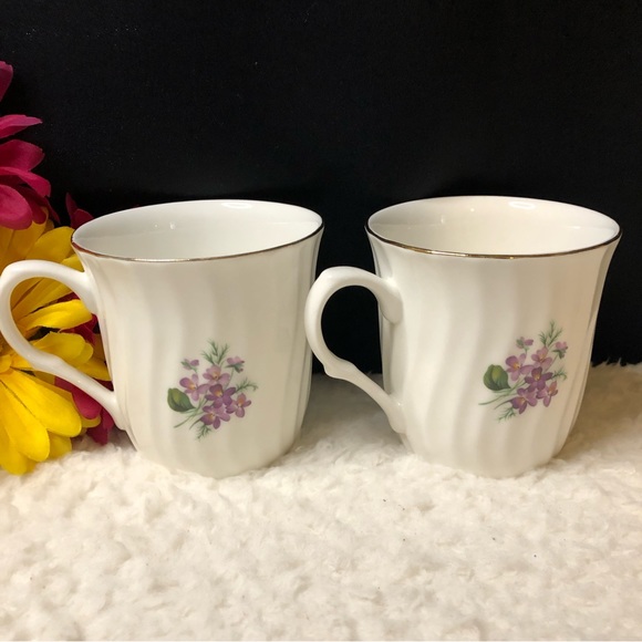 Set Of 2 Vintage Salem China English Collection Floral Gold Trim Ribbed Mugs - Picture 3 of 14
